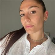 Il mio obiettivo è insegnare la matematica a bambini e ragazzi in modo divertente.